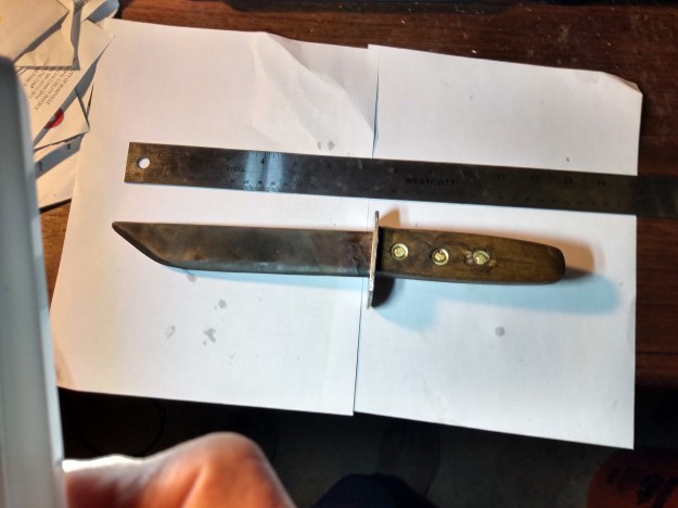 Almost finished knife (Left side)